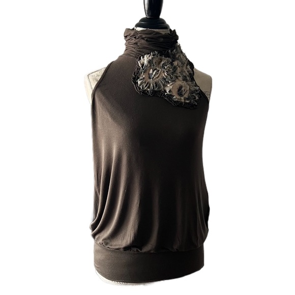 🇮🇹 Rinascimento: sleeveless top - Picture 1 of 7